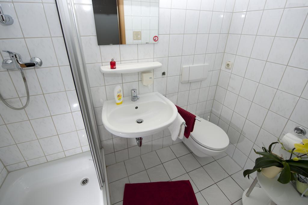 Pension Cafe Suzette Gotha Eksteriør billede